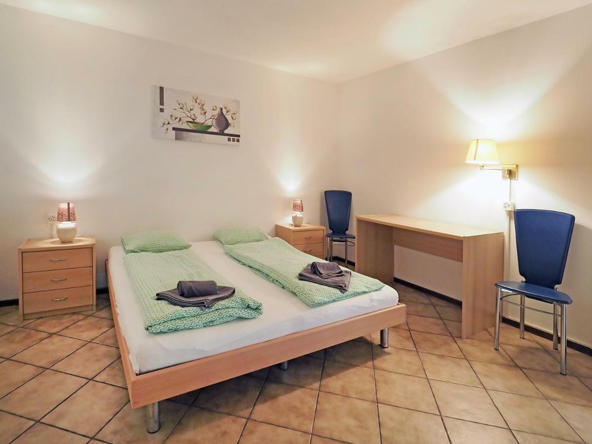 Apart Holidays - Residenza Flora Locarno Exteriör bild